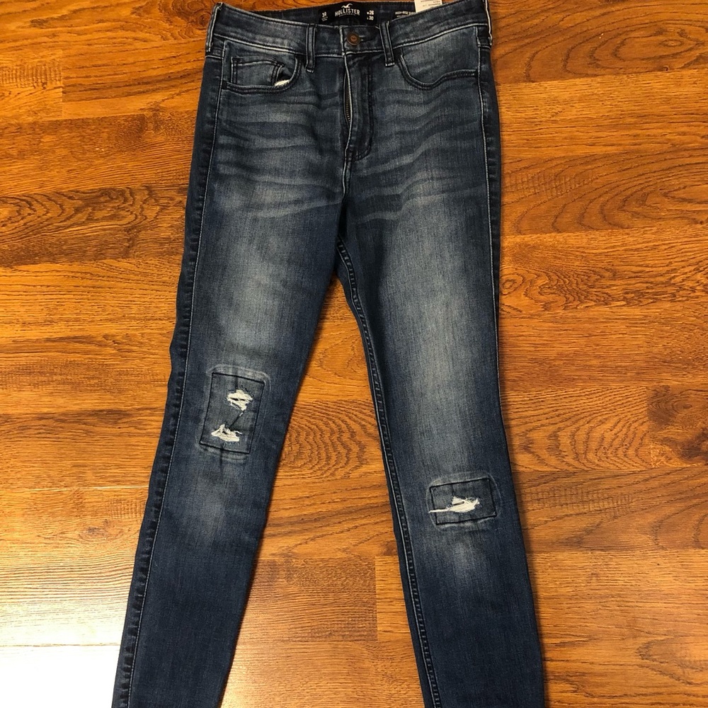 Womens Hollister High-Rise Skinny Jean